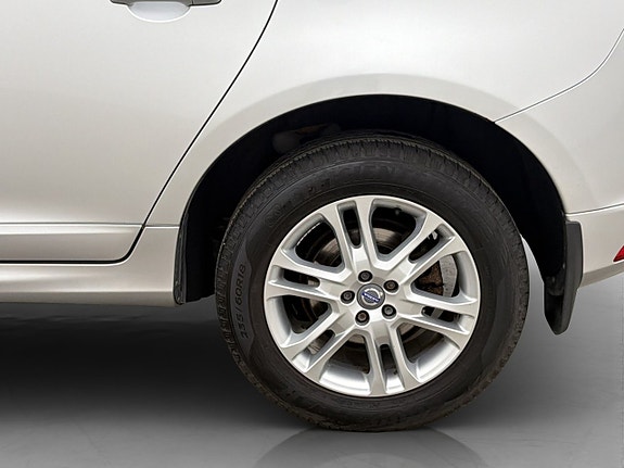 Volvo XC60 27 of 30