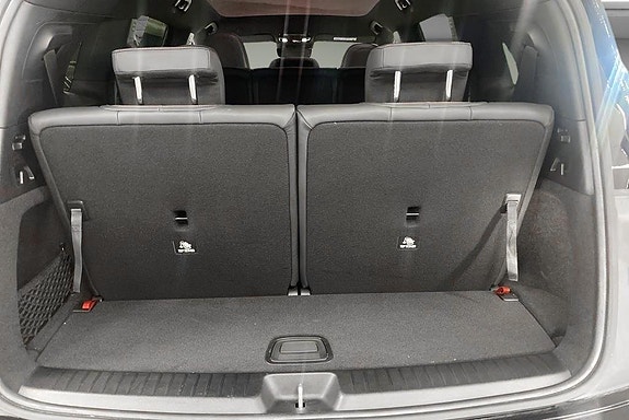 Mercedes-Benz GLB250+ 17 of 19