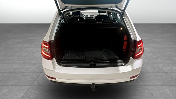 Skoda Octavia 12 of 13