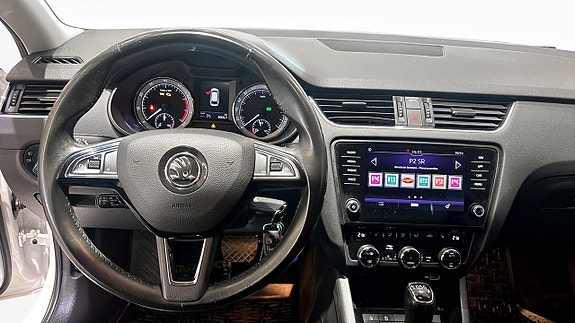 Skoda Octavia 10 of 13