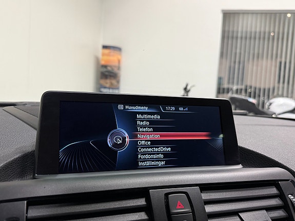 BMW M235i 13 of 22