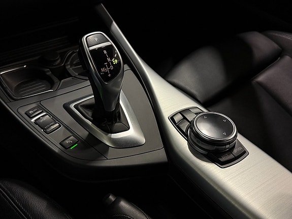 BMW M235i 16 of 22
