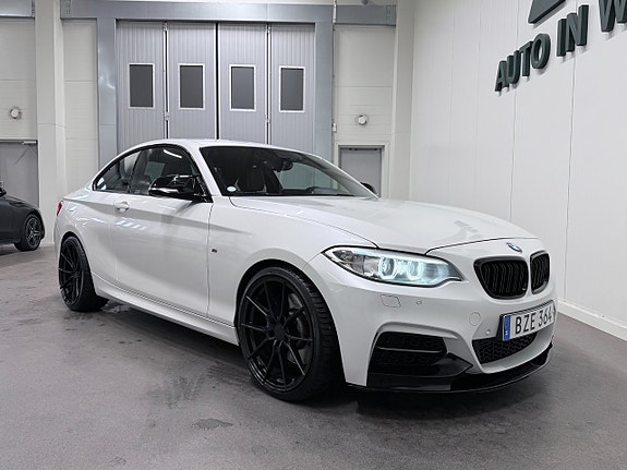 BMW M235i 20 of 22