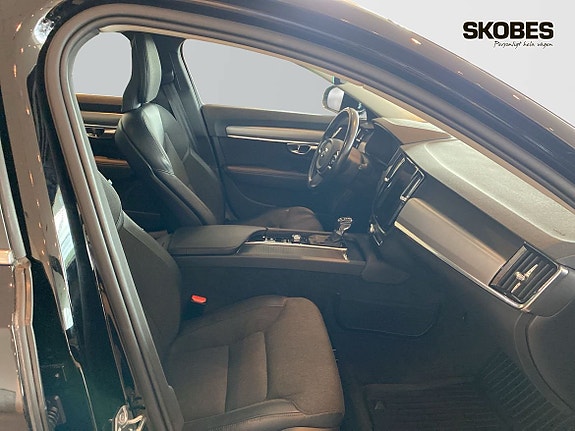 Volvo V90 11 of 29