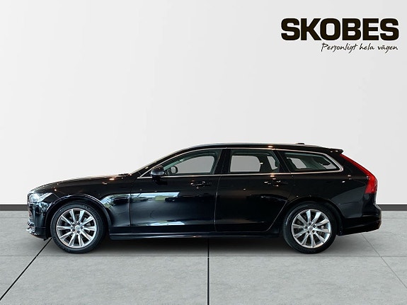 Volvo V90 4 of 29