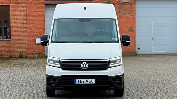 Volkswagen Crafter 35 2 of 18