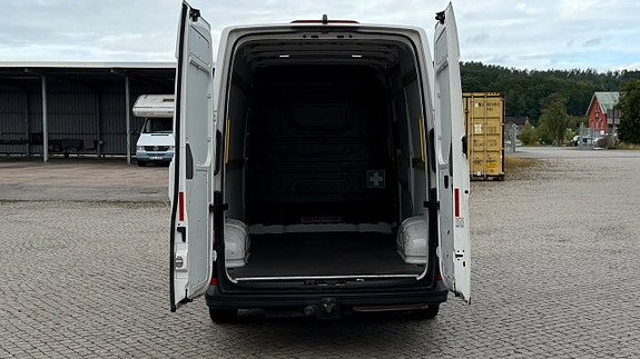 Volkswagen Crafter 35 10 of 18