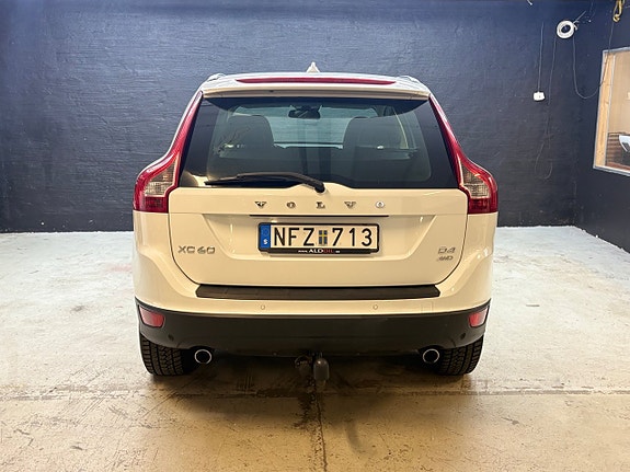 Volvo XC60 6 of 18