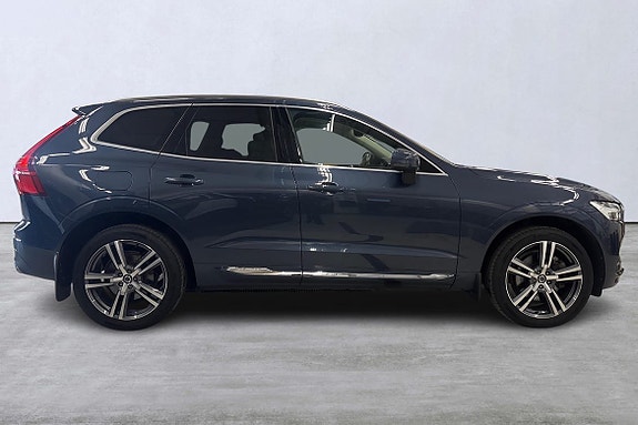 Volvo XC60 3 of 24