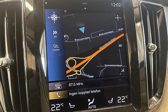 Volvo XC60 16 of 24