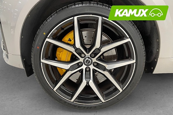 Volvo XC60 8 of 25