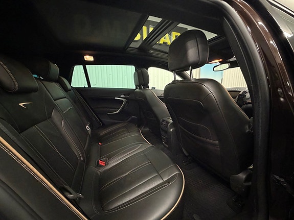 Opel Insignia 19 of 21