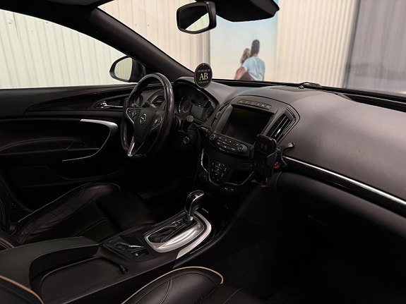 Opel Insignia 16 of 21