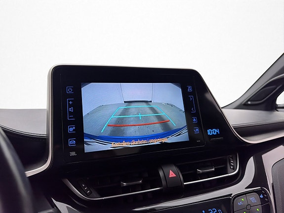 Toyota C-HR 17 of 28
