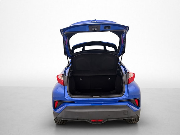 Toyota C-HR 24 of 28