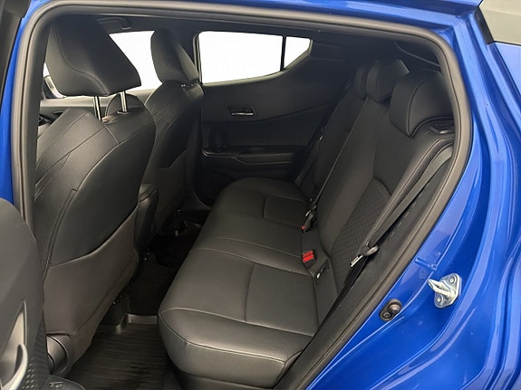 Toyota C-HR 21 of 28