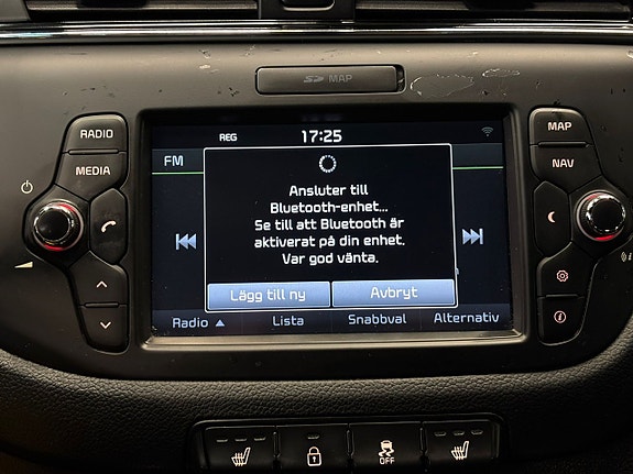 Kia Ceed 24 of 28