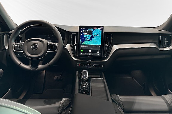 Volvo XC60 8 of 10
