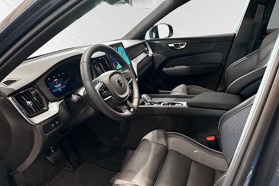Volvo XC60 6 of 10
