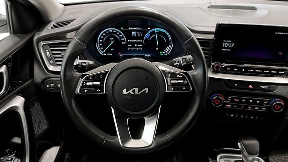 Kia XCeed 10 of 16