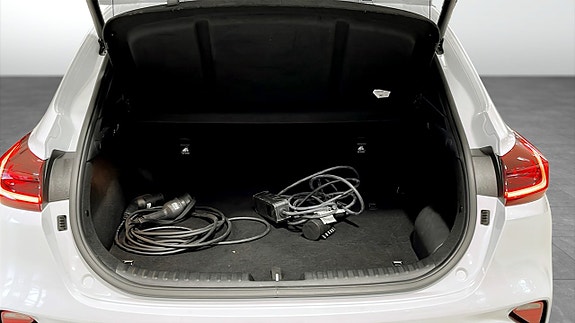 Kia XCeed 12 of 16