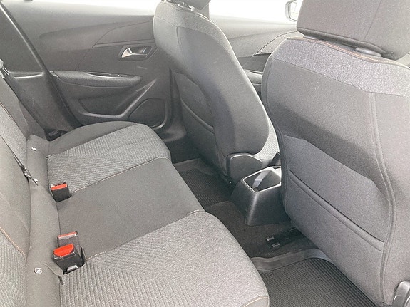 Peugeot 208 12 of 15