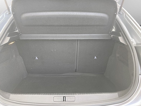Peugeot 208 15 of 15