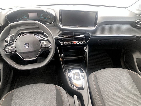 Peugeot 208 6 of 15