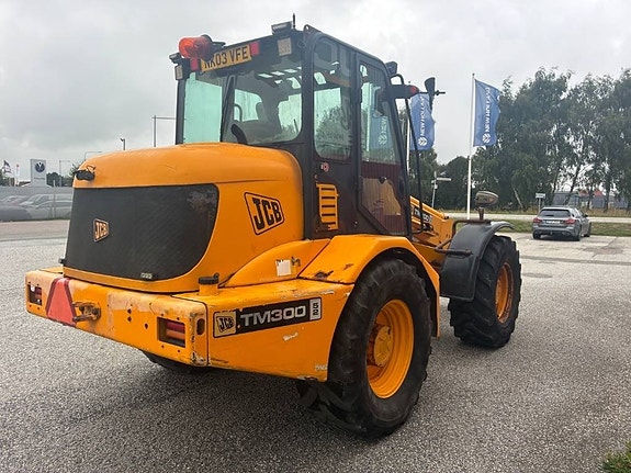 JCB TM 300 3 of 6