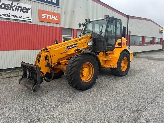 JCB TM 300