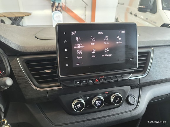Renault Trafic 16 of 20