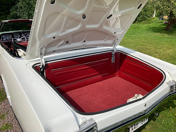 Oldsmobile Dynamic 88 6 of 9