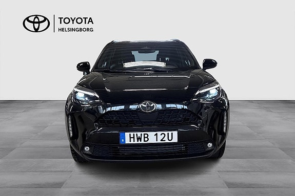 Toyota Yaris Cross 2 of 13