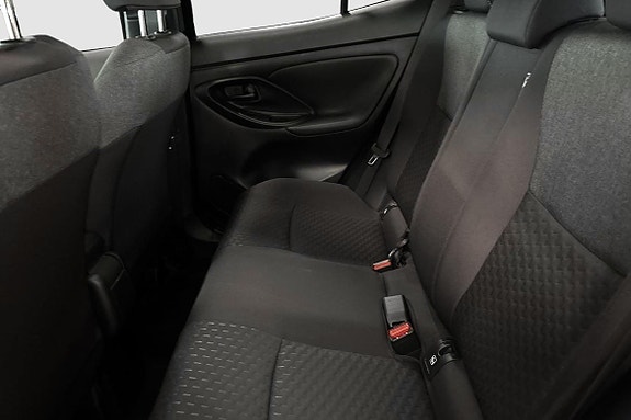 Toyota Yaris Cross 12 of 13