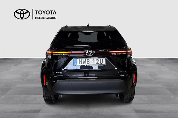 Toyota Yaris Cross 5 of 13