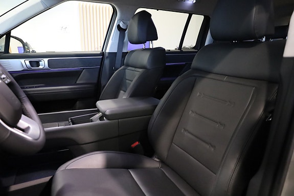 Hyundai Santa Fe 7 of 29