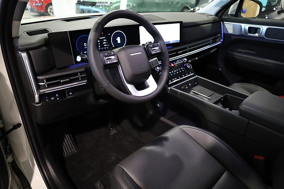 Hyundai Santa Fe 10 of 29