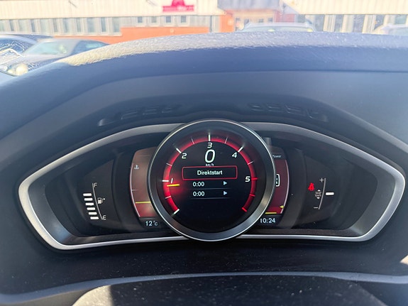 Volvo V40 19 of 22