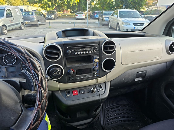 Citroen Berlingo 12 of 18