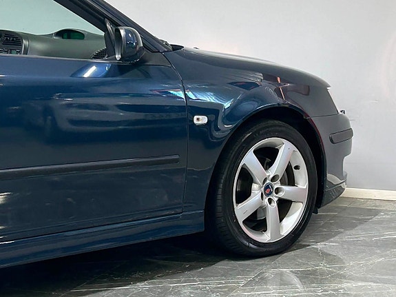 Saab 9-3 12 of 28