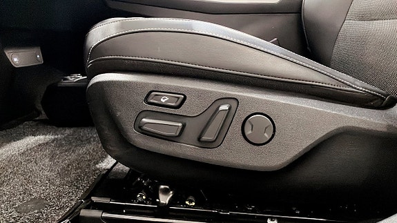 Kia EV6 9 of 17