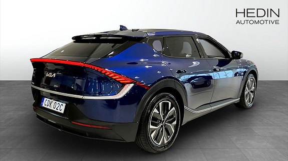 Kia EV6 4 of 17