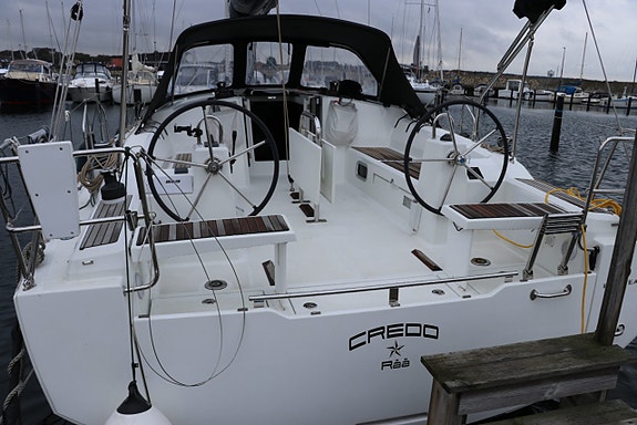 Beneteau Oceanis 38.1 Performance 4 of 24