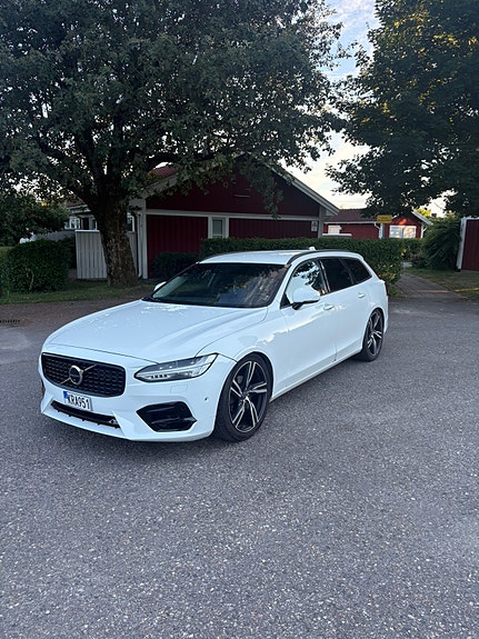 Volvo V90 3 of 11