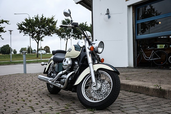 Honda Powersports VT750C Shadow 6 of 9