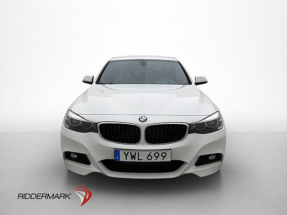 BMW 320 2 of 29