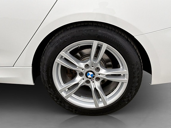 BMW 320 27 of 29