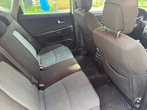 Kia Ceed 5 of 7