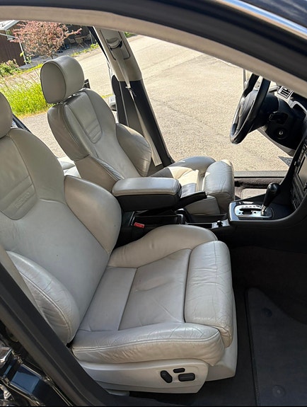 Audi S6 4 of 4