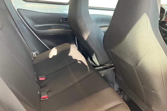 Toyota Aygo X 9 of 21